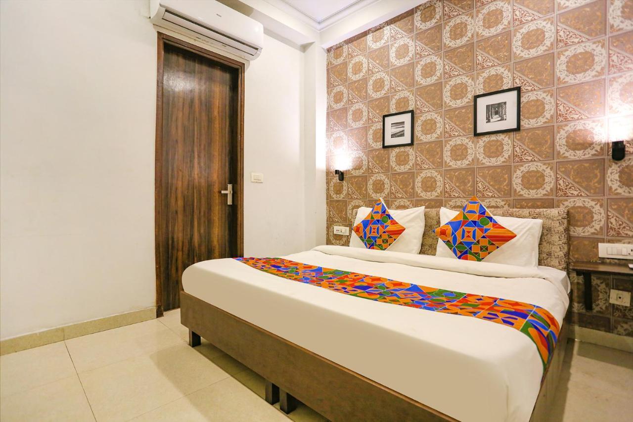 Fabhotel Novel Suites - Nr Yashobhoomi Convention Centre Nueva Delhi Exterior foto